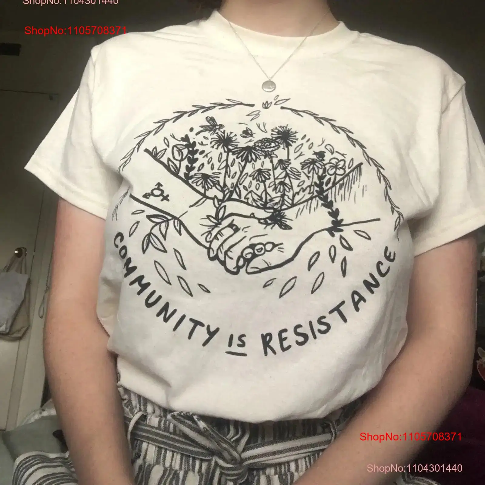 community is resistance T Shir - Vintage Fashion Community ulasan dan harga